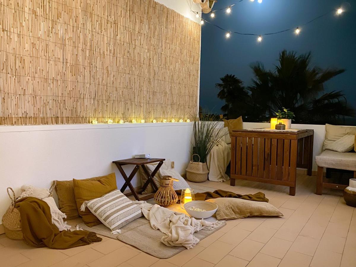 Beach Villa With Ocean View And Rooftop Cinema 吉亚 外观 照片